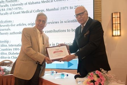 Dr H B Chandalia